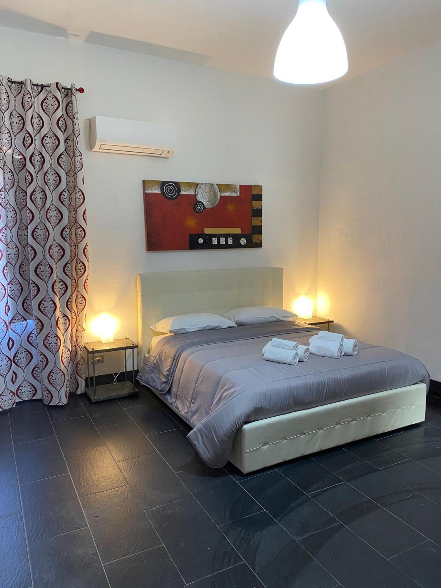 Catania City Center Appartaments Екстер'єр фото